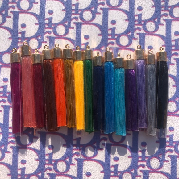 Custom Keychains🦋💕 - Picture 4 of 5